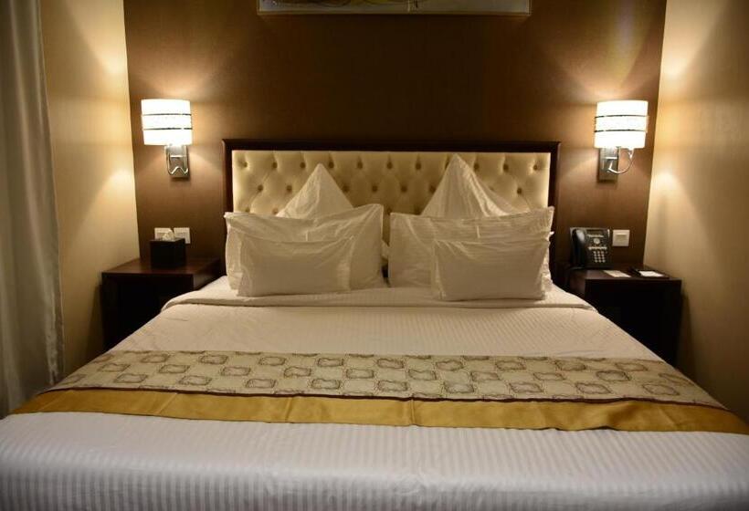 Полулюкс Кровать Кинг, Home Inn Hotel Suites