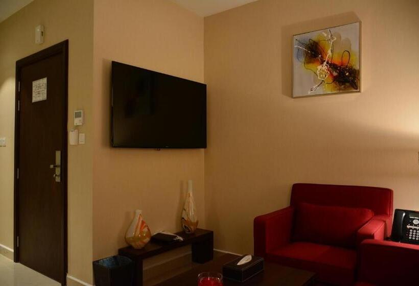 Люкс 2 Спальни, Home Inn Hotel Suites