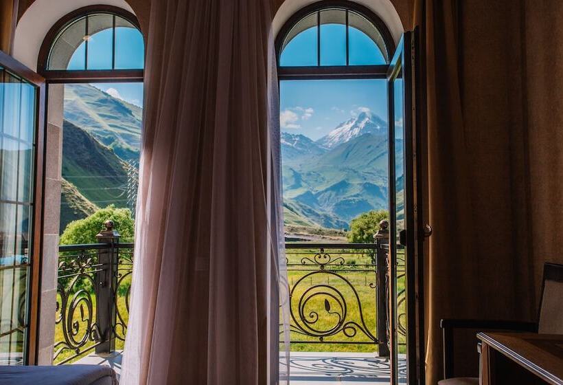 דירת חדר סופריור, Sno Inn Kazbegi