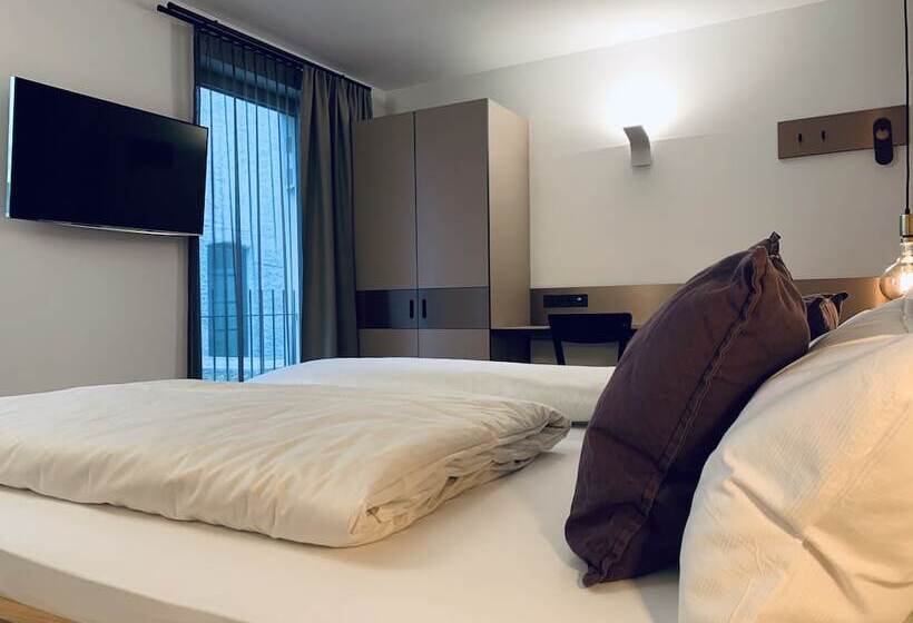 スーペリアールーム, Stadthotel Kachelofen