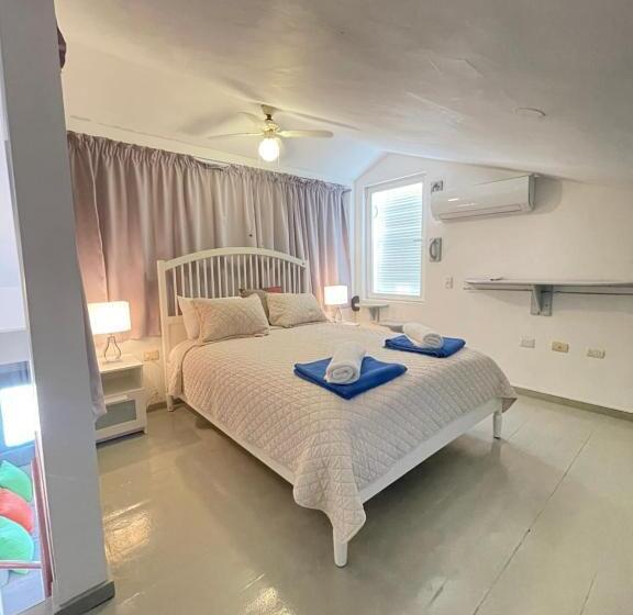 2침실 아파트 풀장 전망, Stanza Mare Beach Front