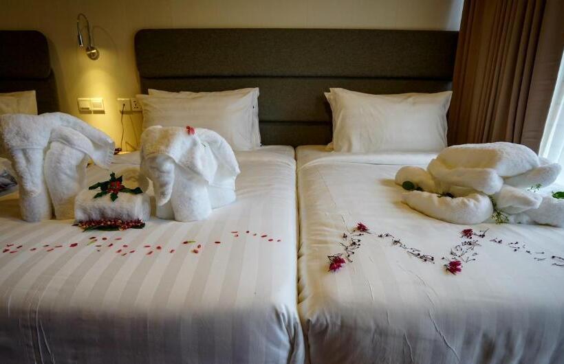 اتاق لوکس, Aman Tioman Beach Resort