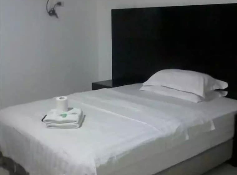 デラックスルーム, Asia Novo Boutique Hotel   Roxas