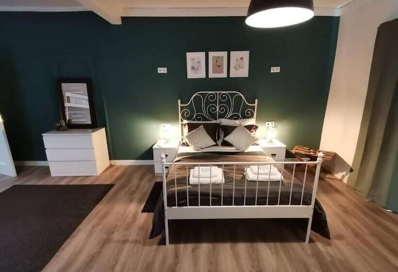 Семейный Номер, Village Cascais Guest House