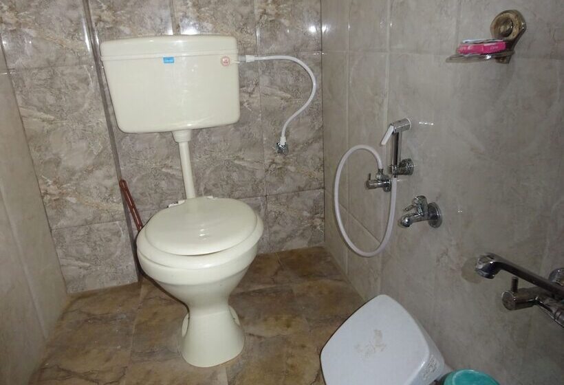 디럭스 룸, The Sky Comfort   Hotel The Heaven, Dwarka