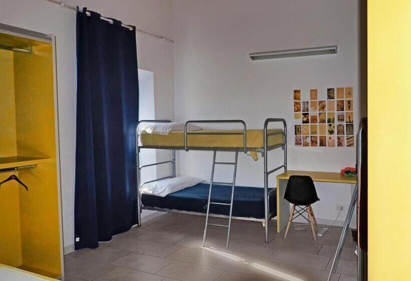 اتاق استاندارد چهار تخته, Ostello La Salana