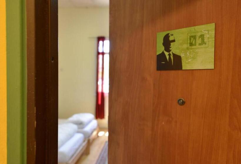 חדר סטודיו סטנדרד, Roger S Hostel Tel Aviv