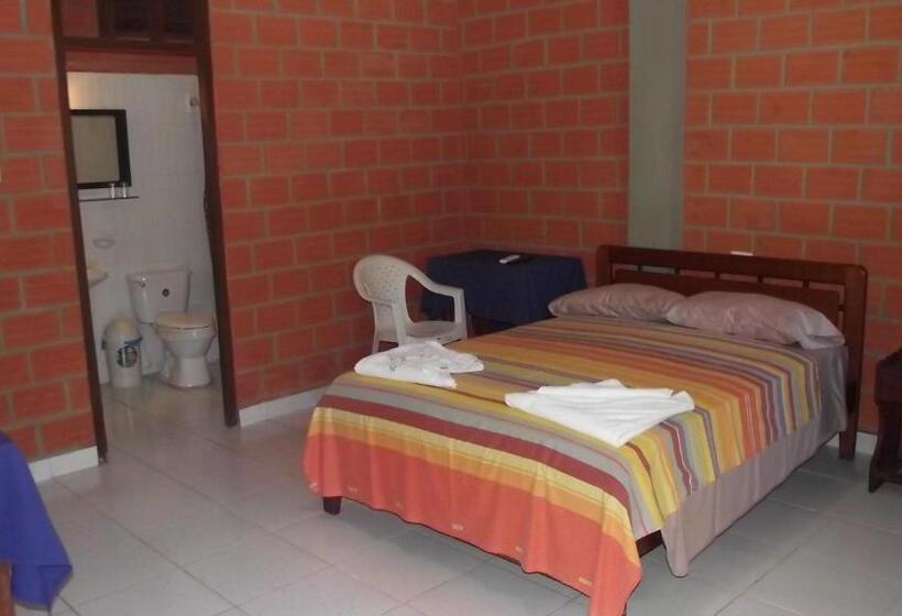 اتاق استاندارد یک نفره, Ambaibo