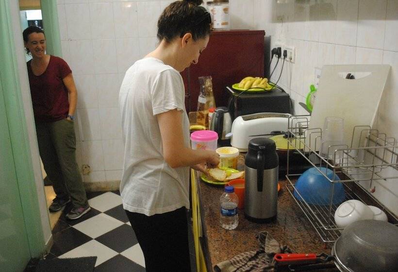 מיטה בחדר משותף, Hostel Mantra