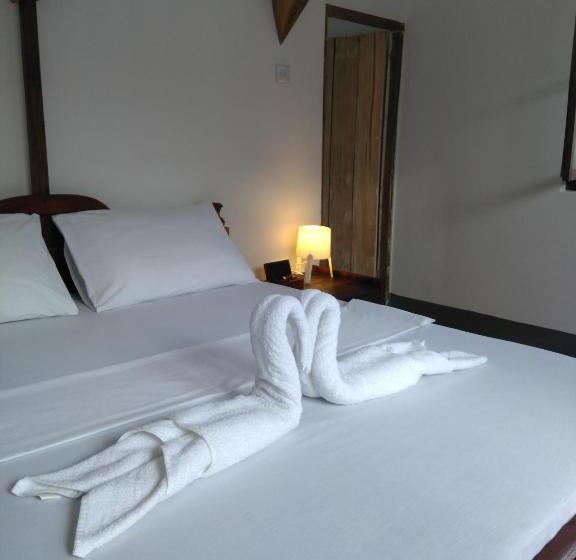 اتاق لوکس, Zlife Stone Town