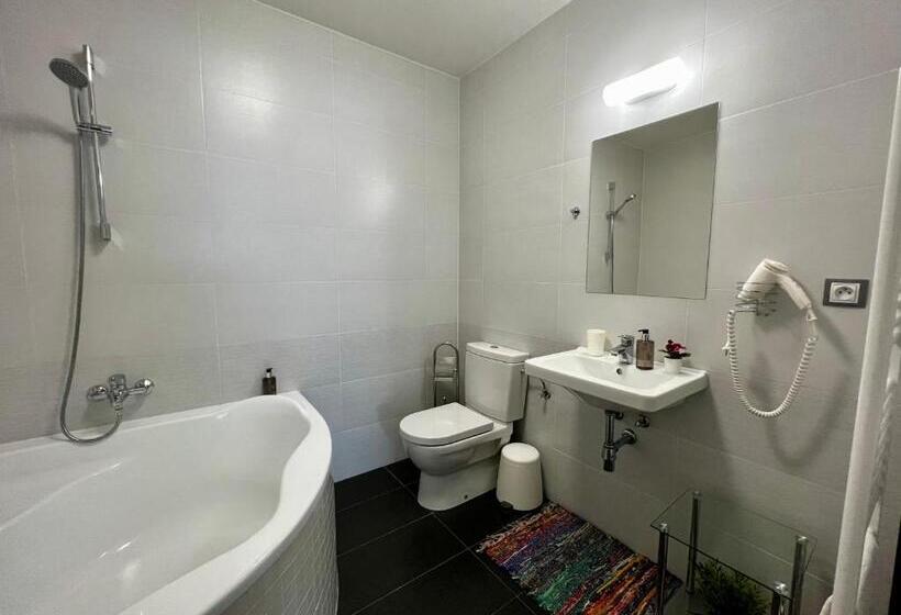 Quarto Triplo Deluxe, Grand Petit Hotel Ex Shato Gesson