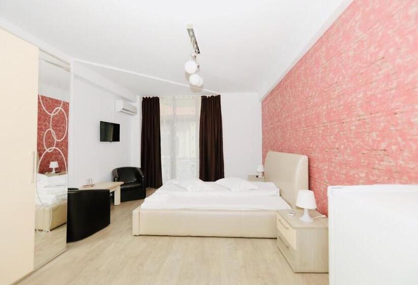Quarto Estandar Cama King, Casa Golopența