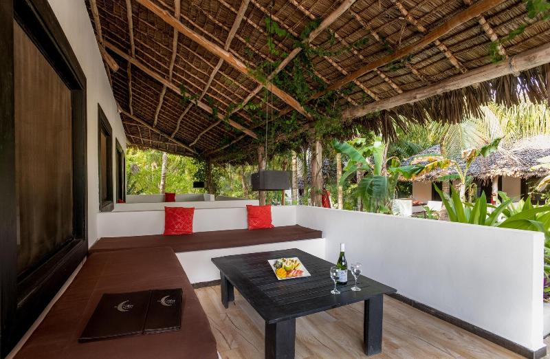 디럭스 룸 킹사이즈 침대, Blue Moon Resort
