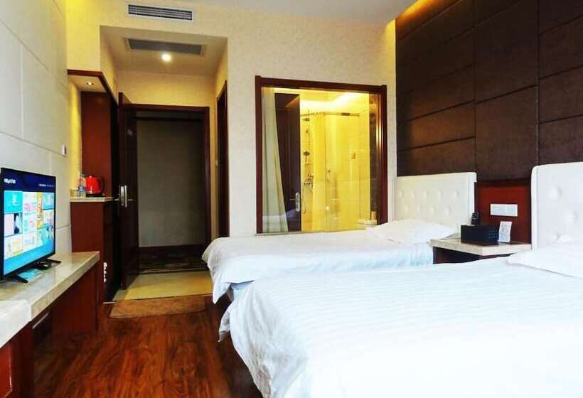 Номер Стандарт Вид на Город, Hua Qi Kaiserdom Hotel Zhongshan Road St Michael S Cathedral And Zhanqiao Pier Qingdao