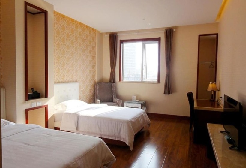 Номер Superior, Hua Qi Kaiserdom Hotel Zhongshan Road St Michael S Cathedral And Zhanqiao Pier Qingdao