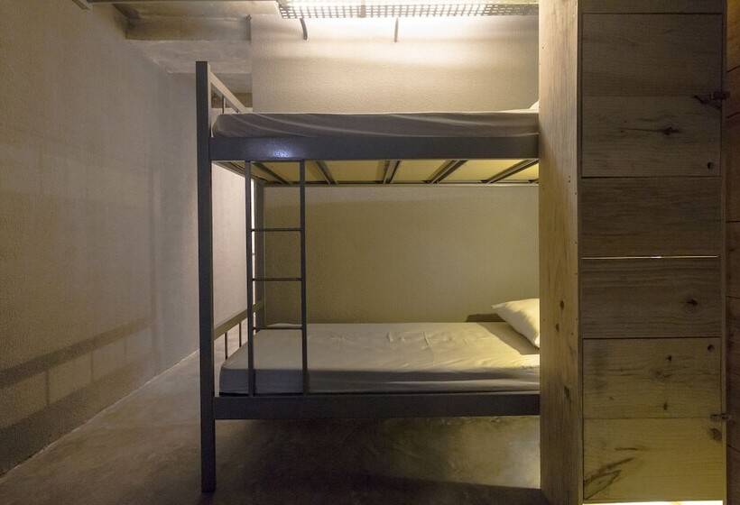 스위트, Joy Hostel & Suítes