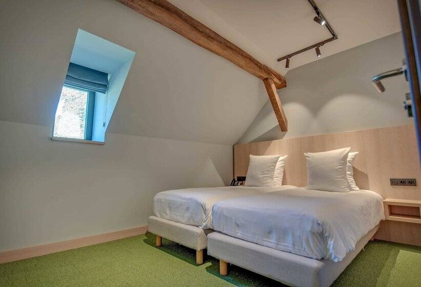 غرفة قياسية, Hôtel Five Nations