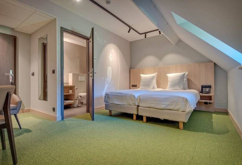 غرفة قياسية, Hôtel Five Nations