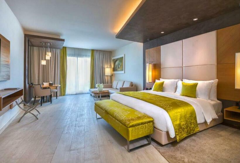 اتاق پریمیوم با چشم‌انداز دریاچه, Mövenpick Hotel Du Lac Tunis