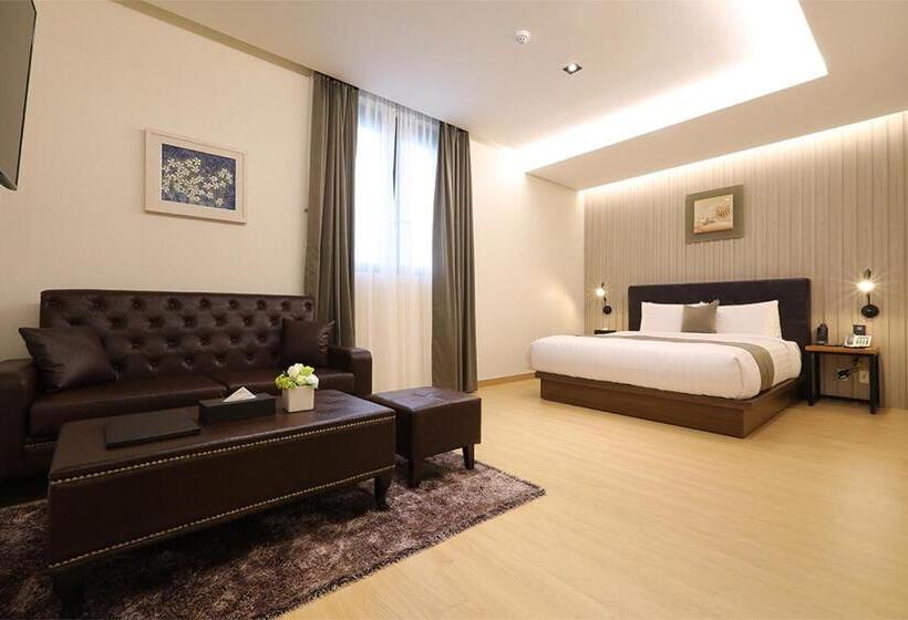 سوییت جونیور, Rest