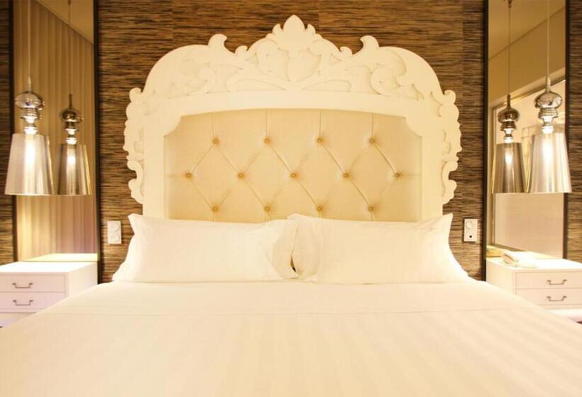 اتاق سوپریور, Silk Motel
