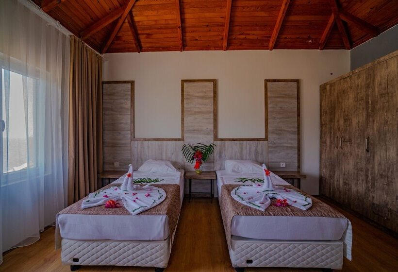 اتاق خانوادگی, Senza Garden Holiday Club