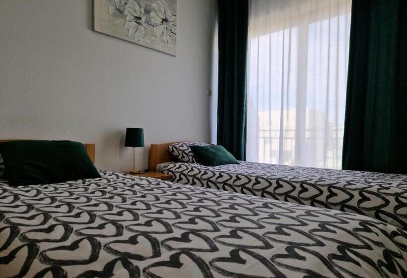 4인용 스탠다드 룸, Motel Tri Lovca