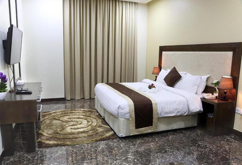 آپارتمان 2 خوابه, Belle Tower Apartments