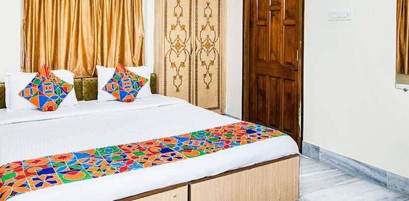 Номер Deluxe, Fabexpress Astoria House