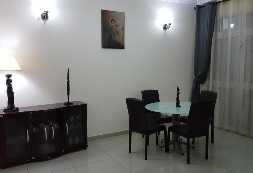 آپارتمان 1 خوابه با بالکن, La Roseline