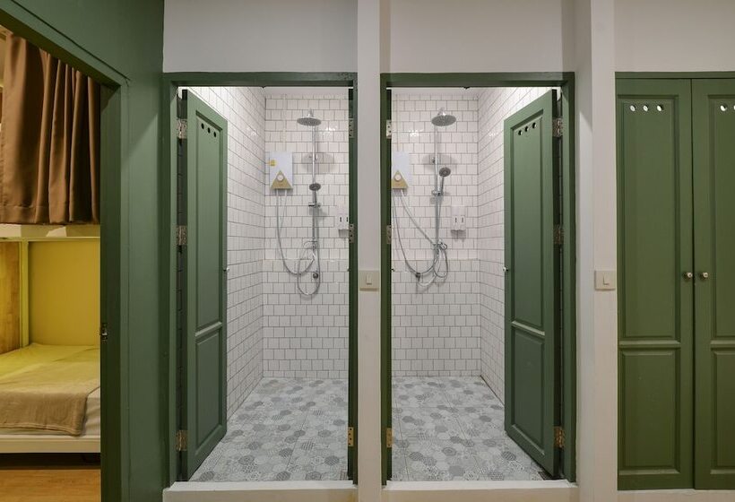 Yatak Paylaşımlı Oda, Baan Baan Hostel