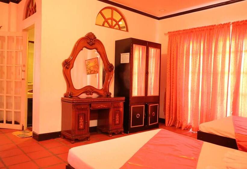 سوییت خانوادگی, Isla Bonita Beach Resort