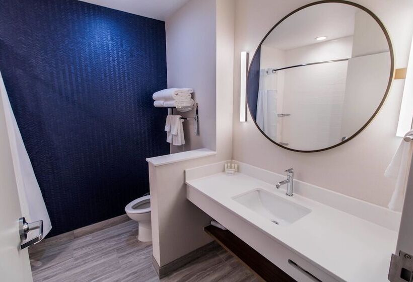 ２ダブルベッドのスタンダードルーム, Fairfield Inn & Suites By Marriott Brownsville North