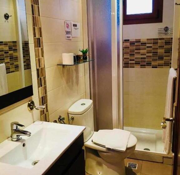 标准间带阳台, Hostal Segovia Adults Only
