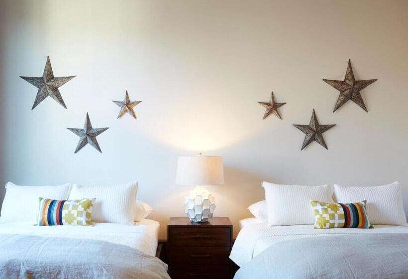 스위트 퀸침대, Kinn Guesthouse Bay View