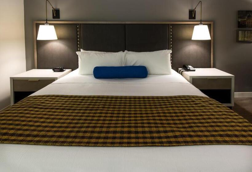 Люкс Адаптированный для Инвалидов, Indigo Hattiesburg, An Ihg