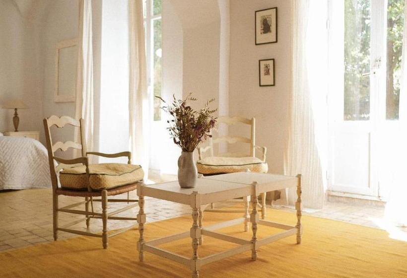 Полулюкс, Le Galinier, Lourmarin, An Authentic Beaumier Guesthouse