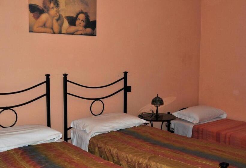 Quarto Triplo Estandar, Agriturismo La Prosciutta