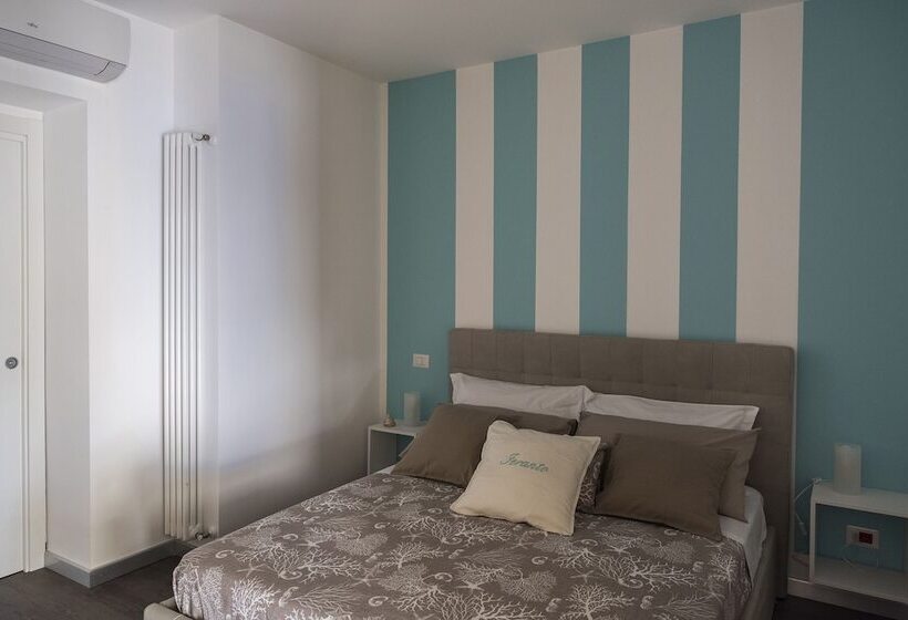 Quarto Estandar com Sacada, B&b Il Saraceno