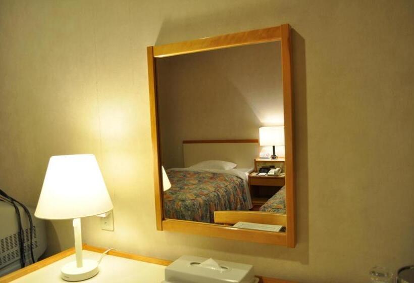 Habitación Estàndard Individual, Sapporo Sunplaza