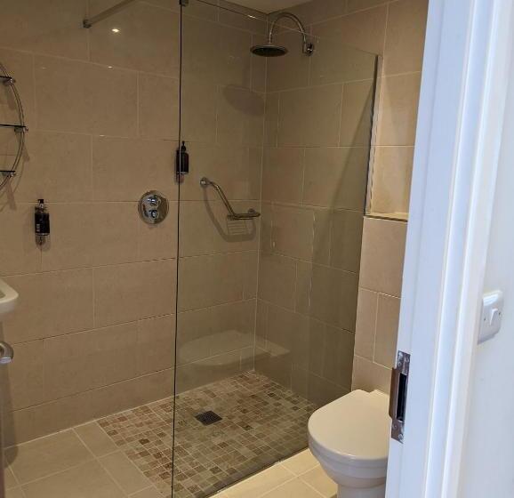 Номер Стандарт, Barley Sheaf, Old Bridge Street En Suites, Only
