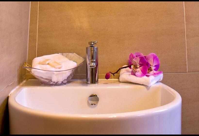 Номер Стандарт Индивидуальный, Lakeview Guest House