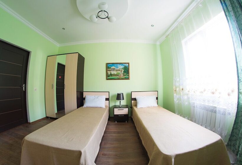 Номер Стандарт, Na Polyane