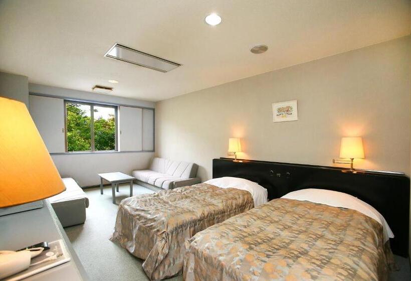Номер Стандарт Вид на Горы, Silk Inn Madarao