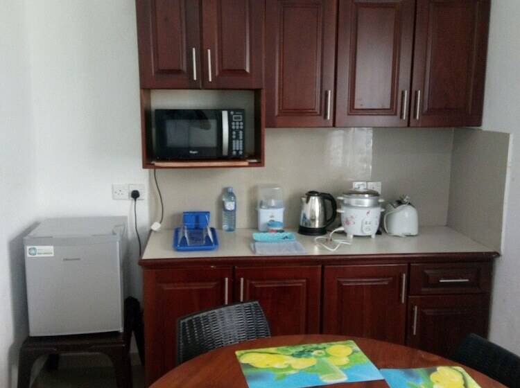 침실 3개 아파트, Queens Park Apartments