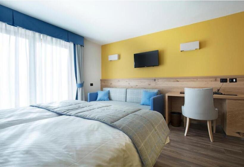 Номер Superior с Балконом, Chalet Marcora