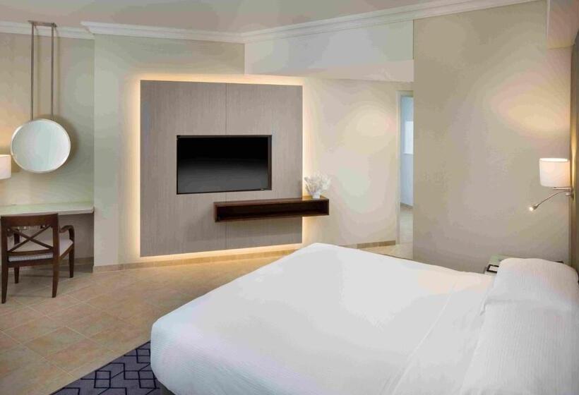 Апартаменты 3 Спальни Вид на Море, Beach Rotana – All Suites