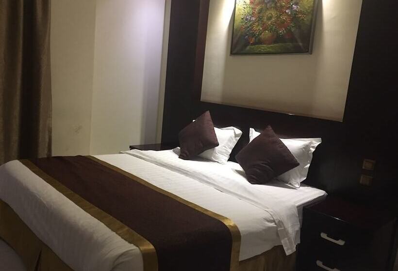 Escritório Estándar, Taleen Al Nakheel Apartment