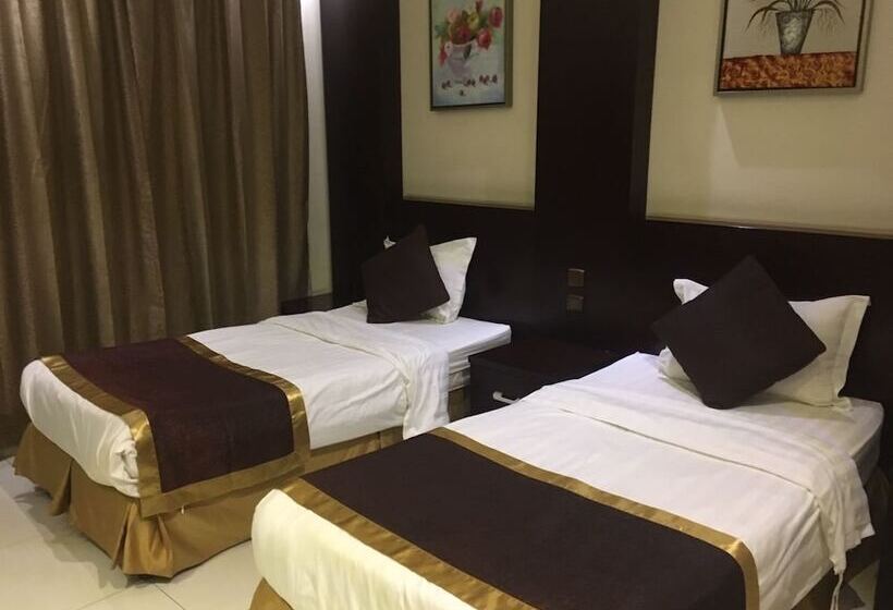 Apartamento 2 Dormitórios, Taleen Al Nakheel Apartment
