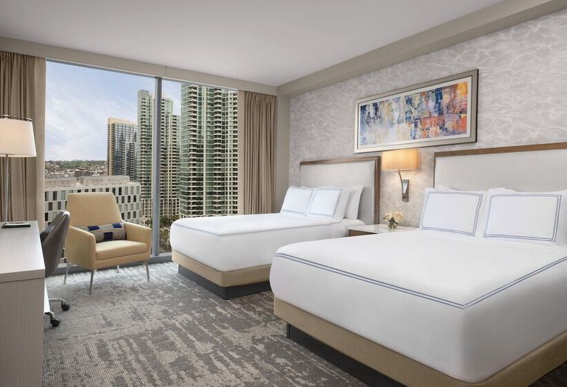 חדר קלאב, Intercontinental San Diego, An Ihg